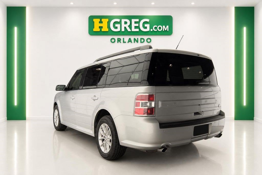 Used 2019 Ford Flex SE FWD image 2