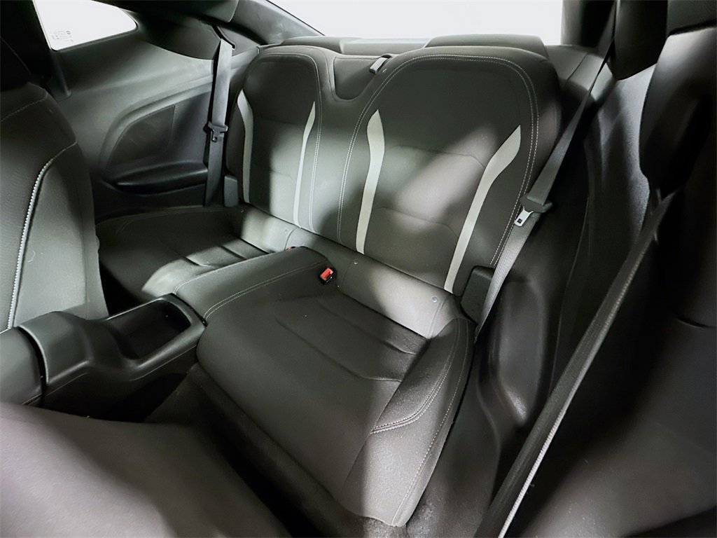 Used 2019 Chevrolet Camaro LT image 13