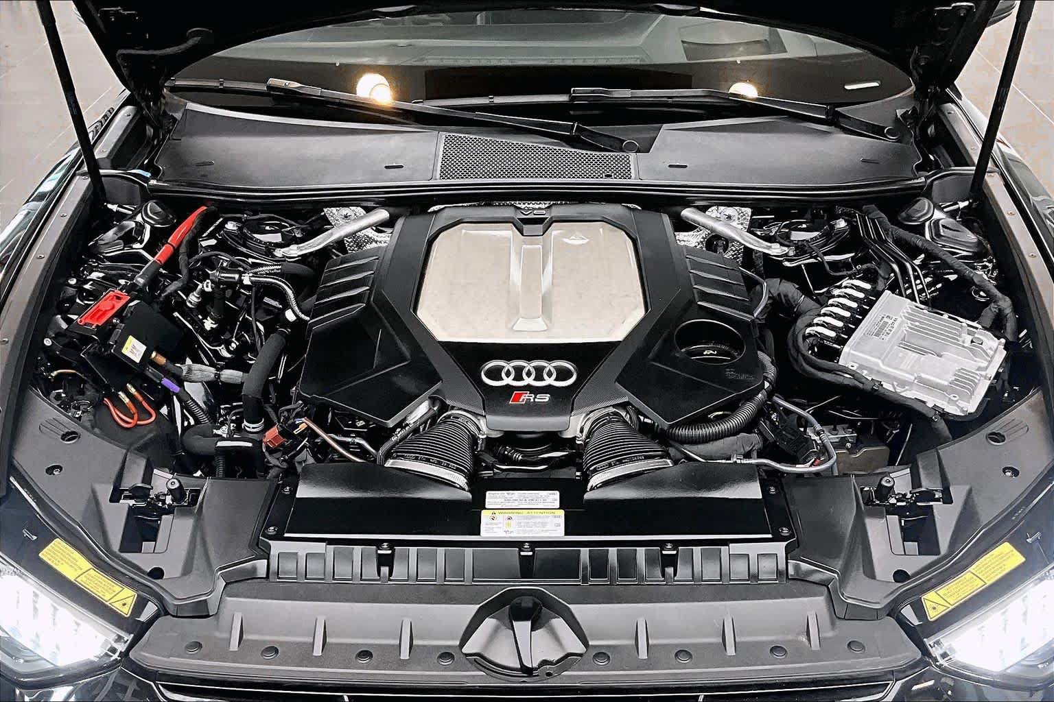 Used 2021 Audi RS 6 AWD/4WD image 29