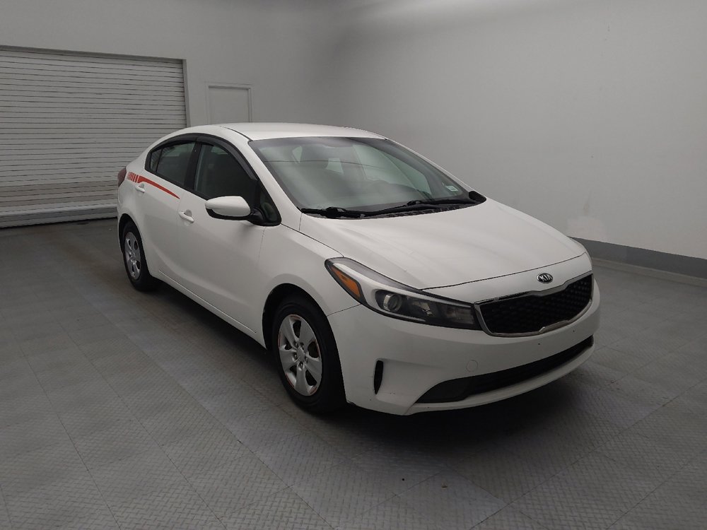 Used 2017 Kia Forte LX image 13