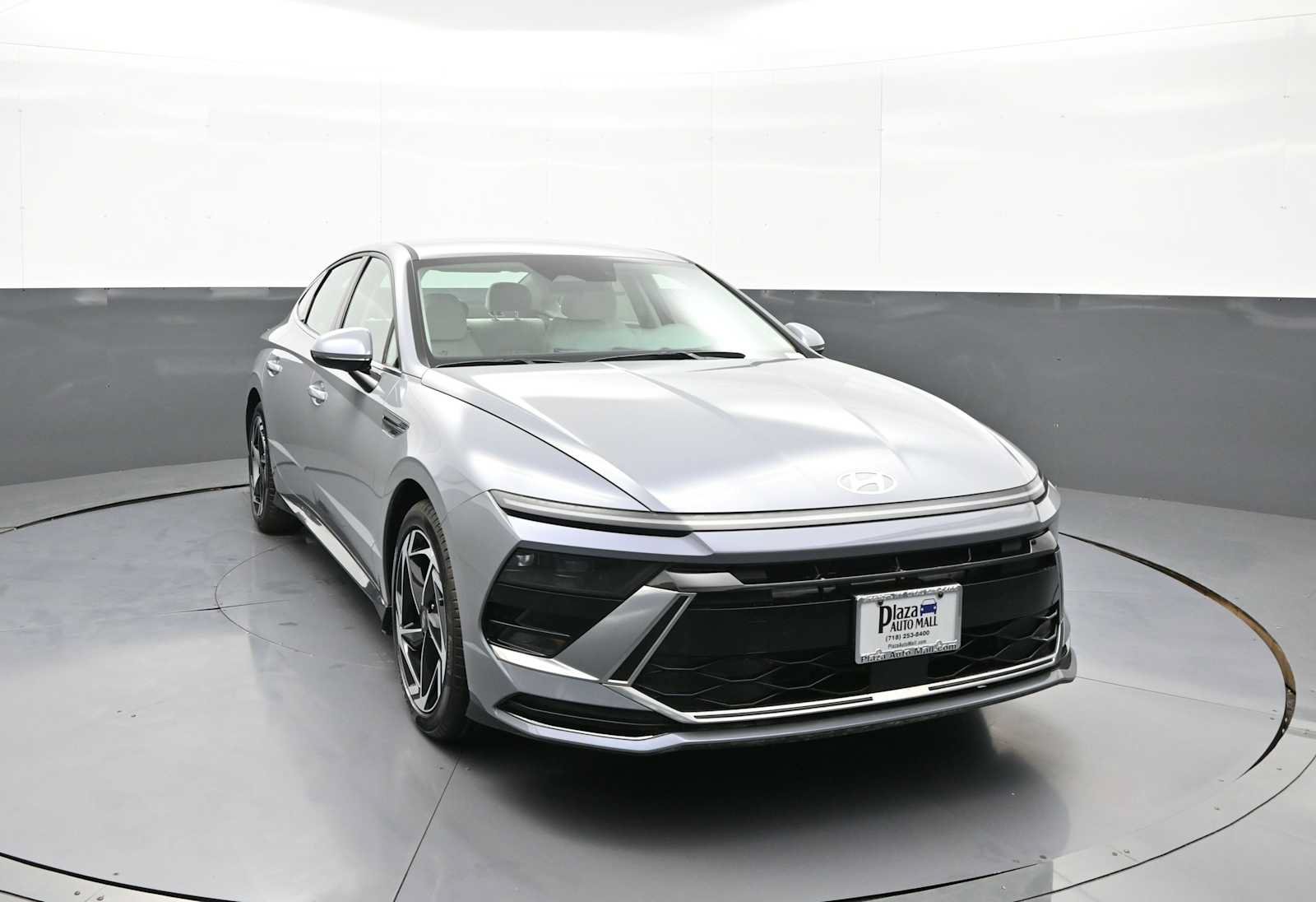 New 2026 Hyundai Sonata SEL FWD image 3