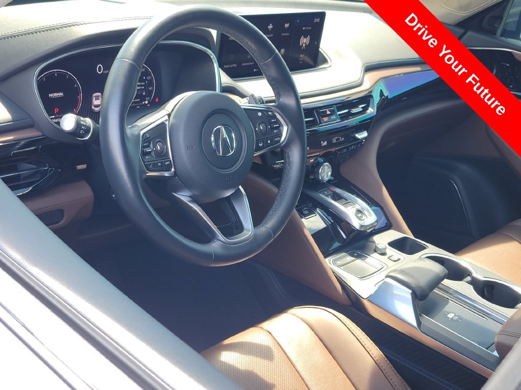 Used 2024 Acura MDX w/ Technology Package AWD/4WD image 5