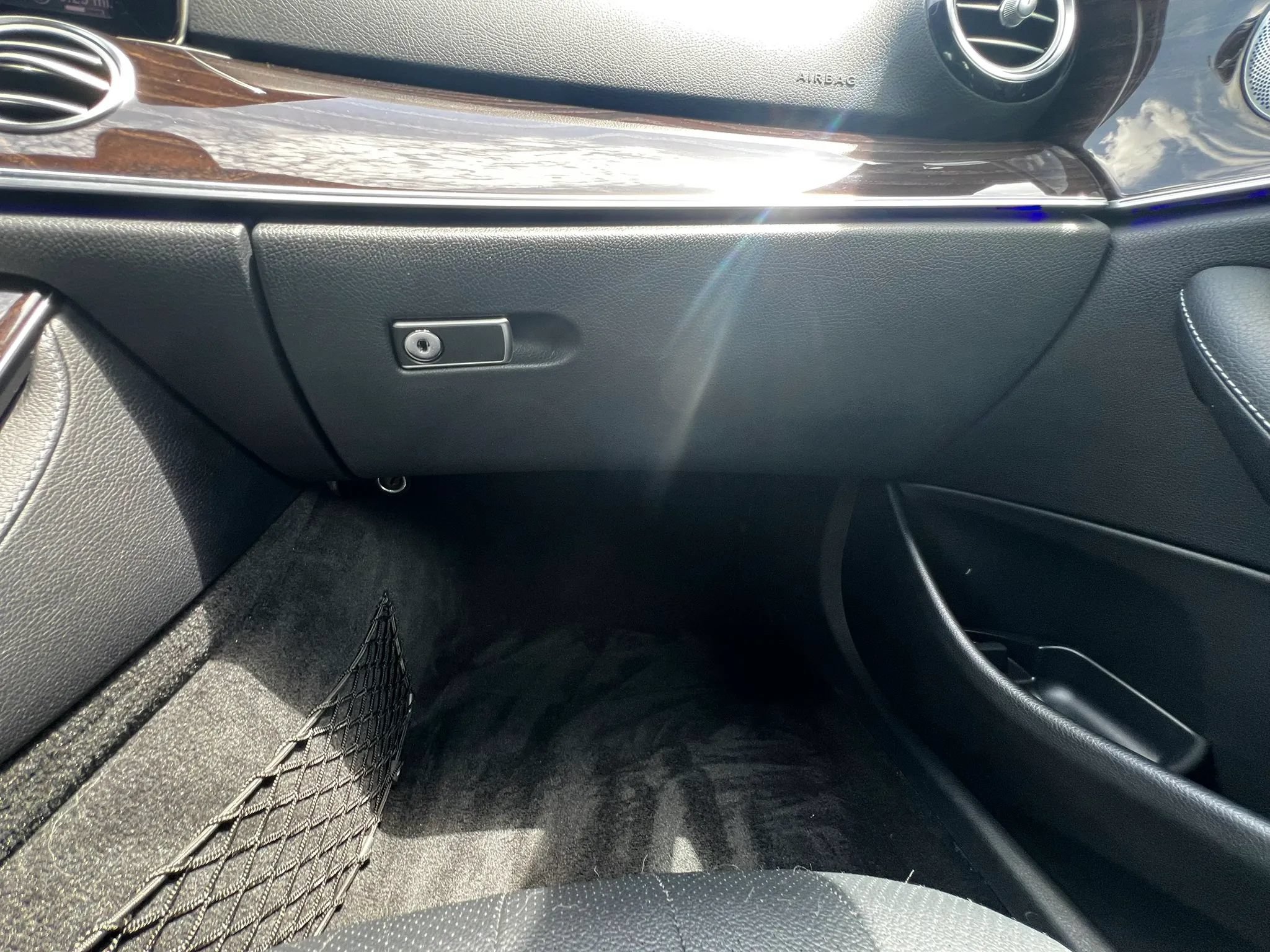 Used 2019 Mercedes-Benz E 450 4MATIC Sedan w/ Premium Package image 59