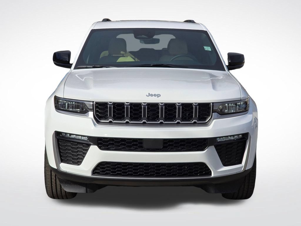 New 2026 Jeep Grand Cherokee Limited w/ Trailer Tow Package AWD/4WD image 14