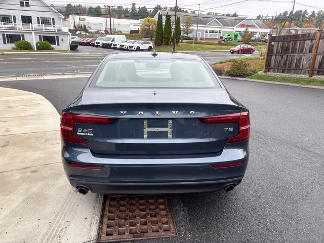 Used 2019 Volvo S60 T5 Momentum w/ Premium Package FWD image 16