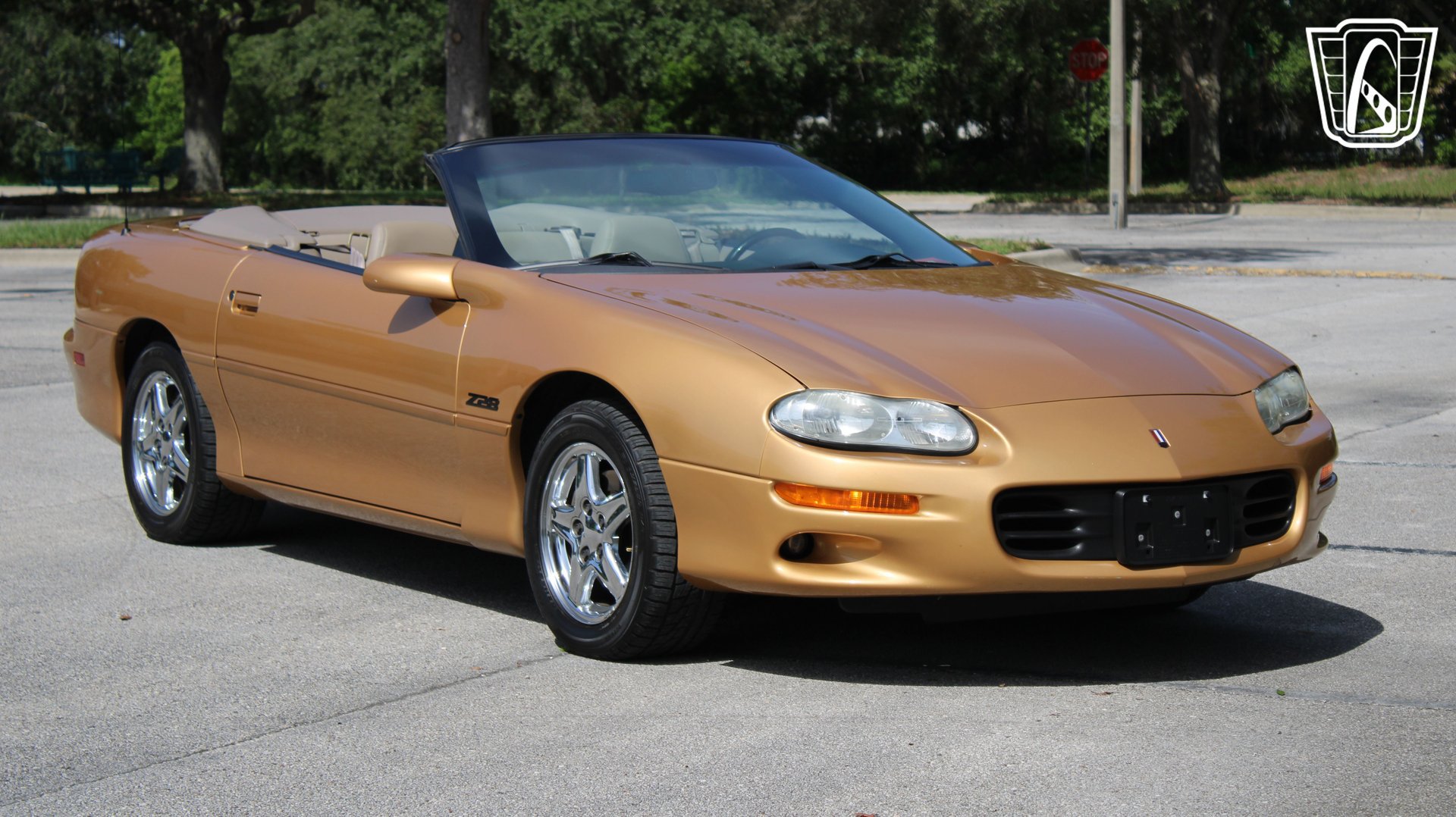 Used 1998 Chevrolet Camaro Z28 RWD image 21