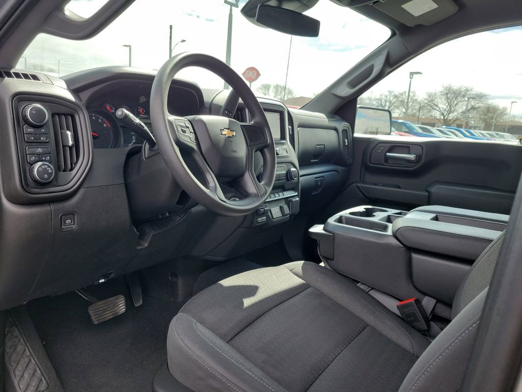 Used 2023 Chevrolet Silverado 1500 Custom image 21