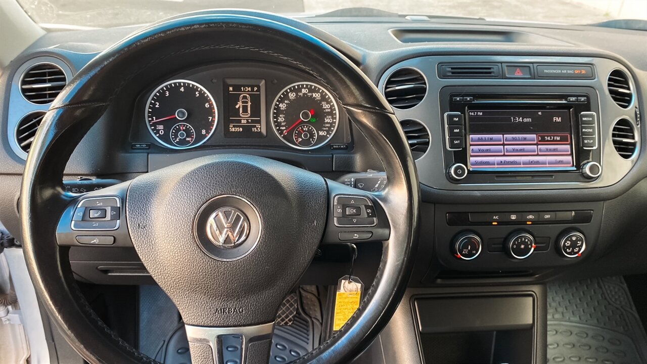 Used 2015 Volkswagen Tiguan S AWD/4WD image 9
