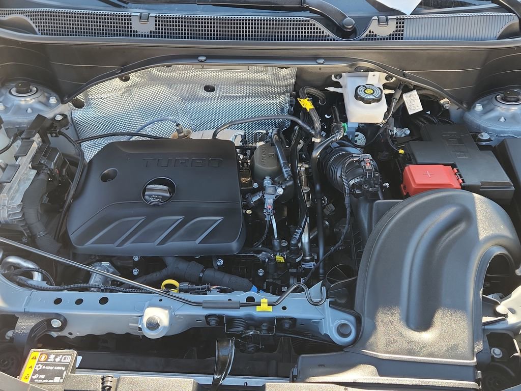 Used 2024 Buick Encore GX Sport Touring image 16