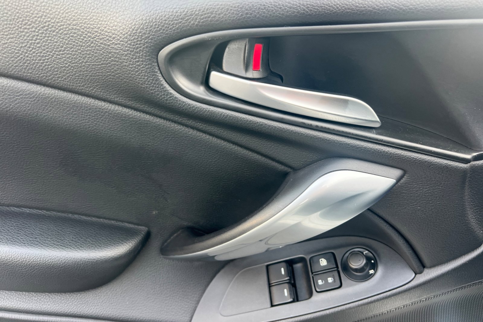 Used 2017 FIAT 124 Spider Classica image 13