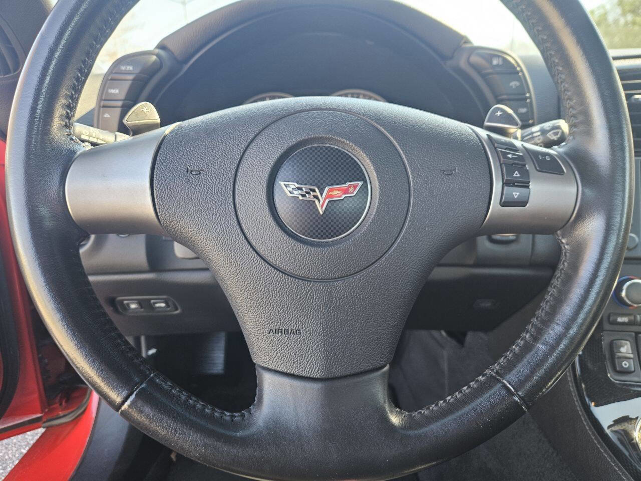 Used 2008 Chevrolet Corvette Base 2dr Convertible w/ Preferred Equipment Group image 25