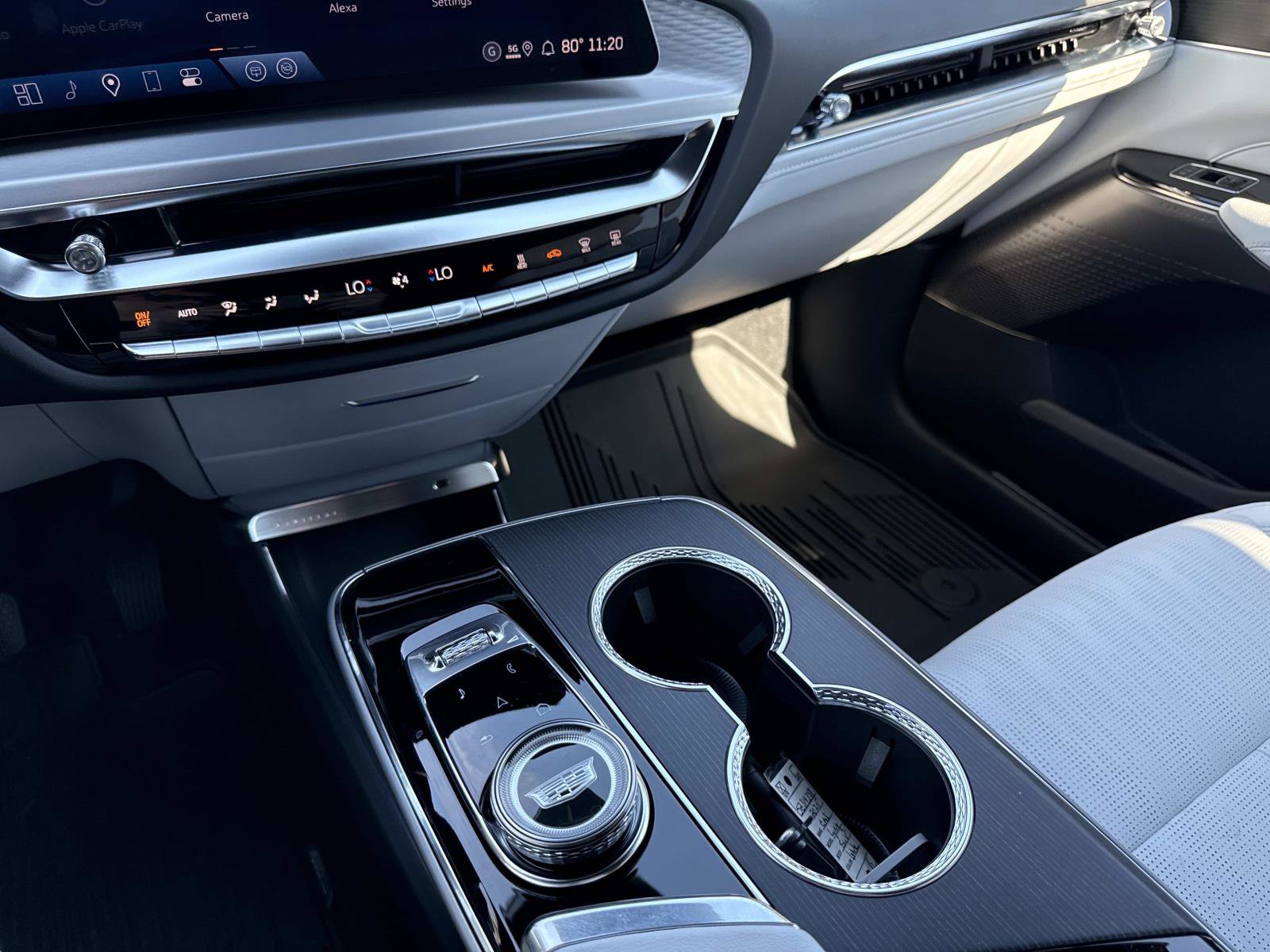 New 2025 Cadillac Lyriq Sport image 28