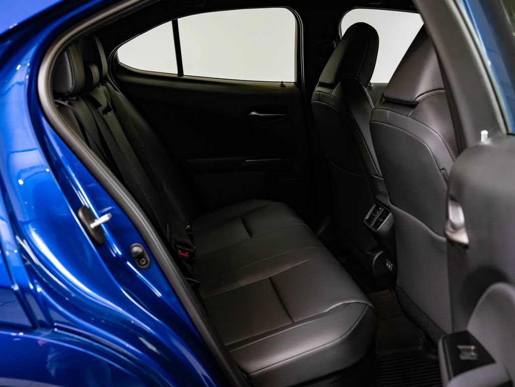 New 2026 Lexus UX 300h AWD image 42