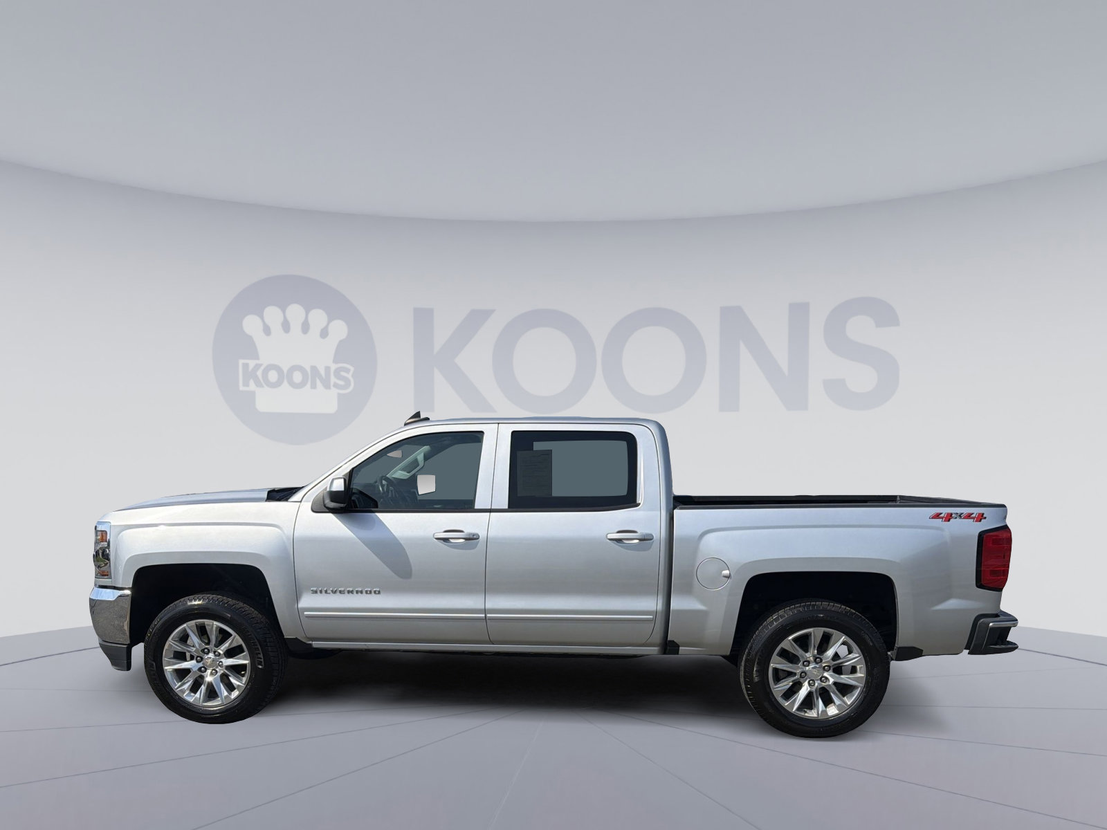 Used 2018 Chevrolet Silverado 1500 LT w/ All Star Edition image 2