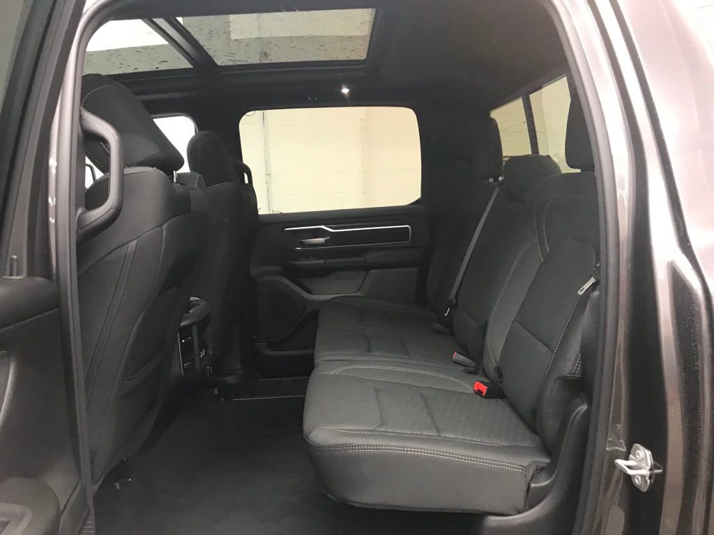 New 2026 RAM 1500 4x4 Crew Cab image 36