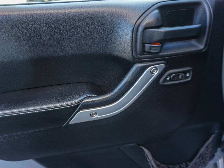 Used 2015 Jeep Wrangler Unlimited Sport AWD/4WD image 19