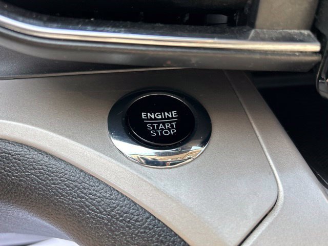 Used 2023 Ford Explorer XLT w/ Equipment Group 202A RWD image 21