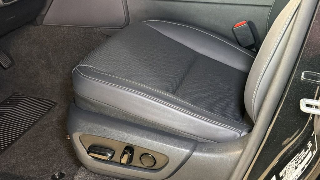 Certified 2024 Lexus GX 550 w/ Accessory Package (Z1) image 22