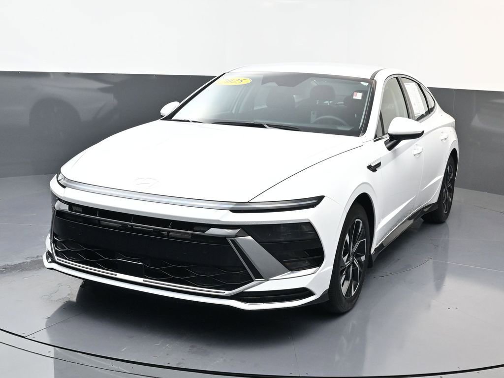 Certified 2025 Hyundai Sonata SEL image 8