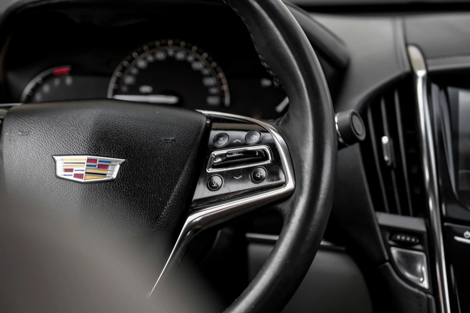 Used 2018 Cadillac ATS 2.0T Sedan RWD image 17