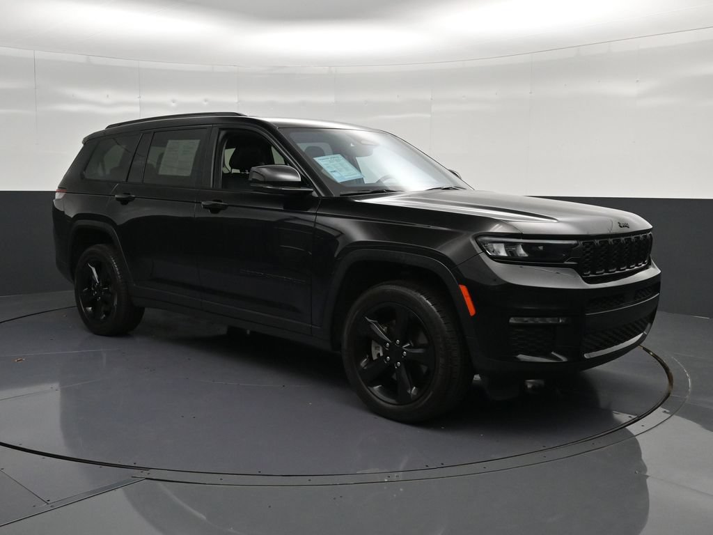 Used 2024 Jeep Grand Cherokee L Limited w/ Black Appearance Package RWD image 5