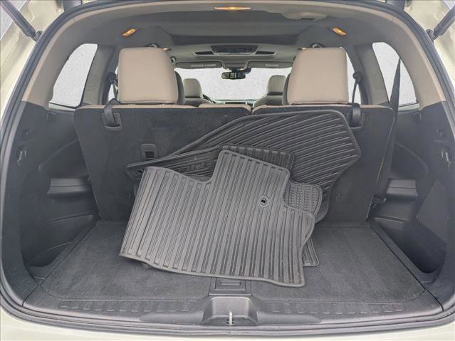 Used 2016 Honda Pilot Elite image 6