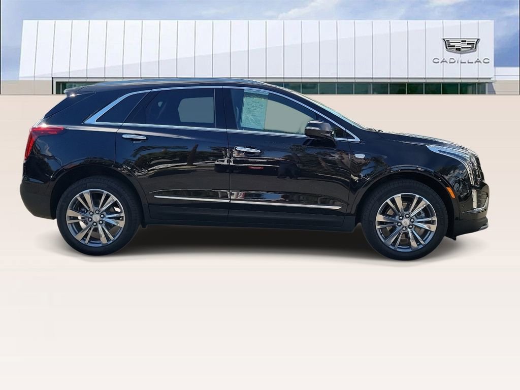Used 2026 Cadillac XT5 Premium Luxury w/ Driver Assist Package AWD/4WD image 9