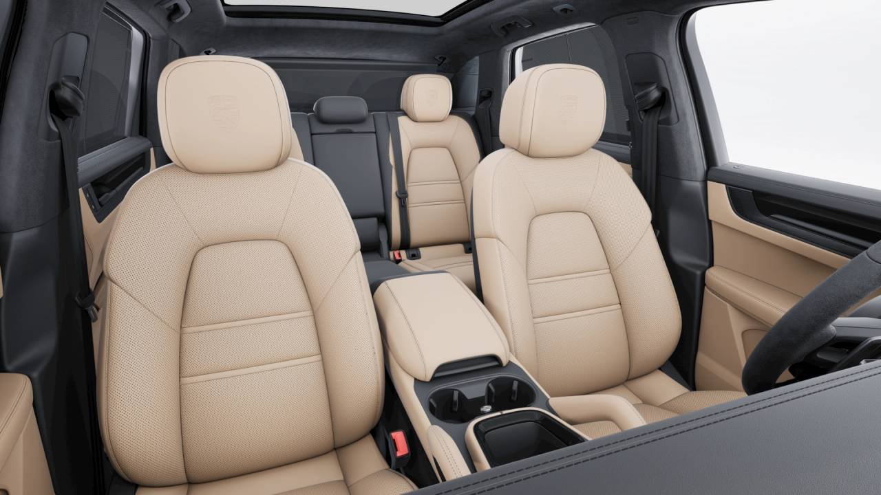 New 2026 Porsche Cayenne GTS image 10