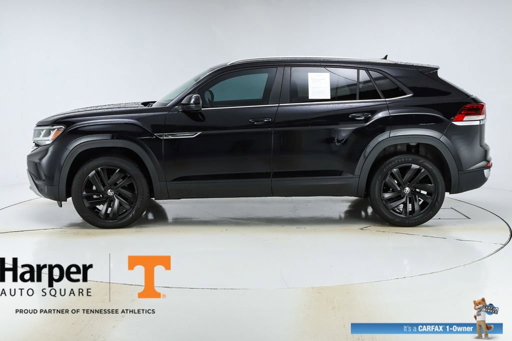 Used 2023 Volkswagen Atlas Cross Sport SE w/ Black Wheel Package image 40
