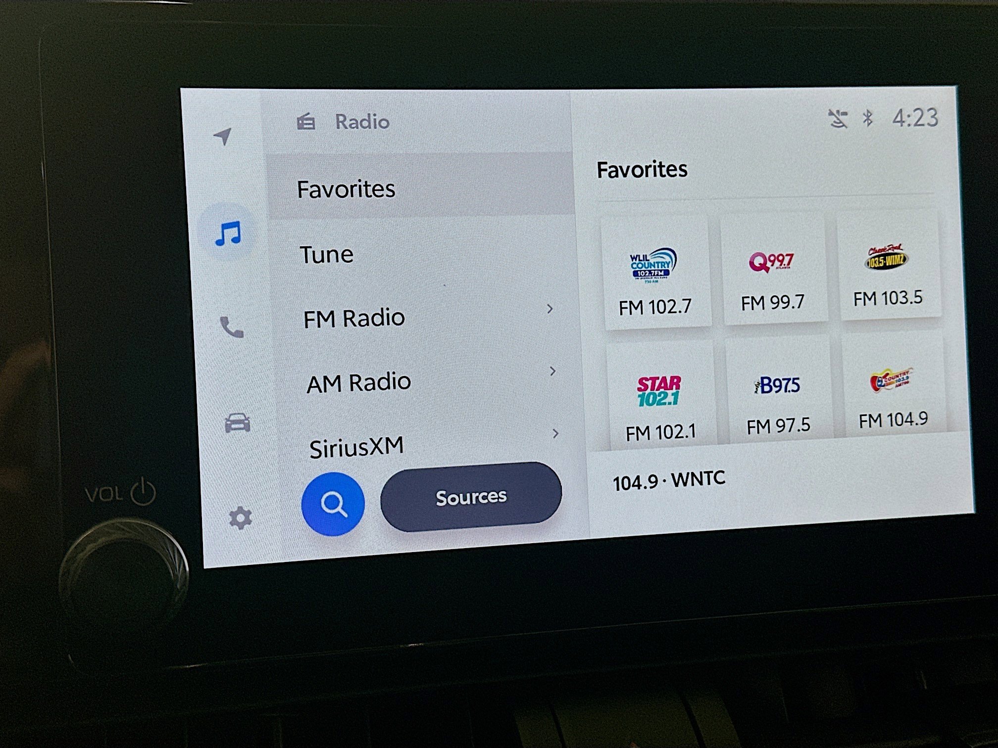 Used 2024 Toyota RAV4 XLE image 21