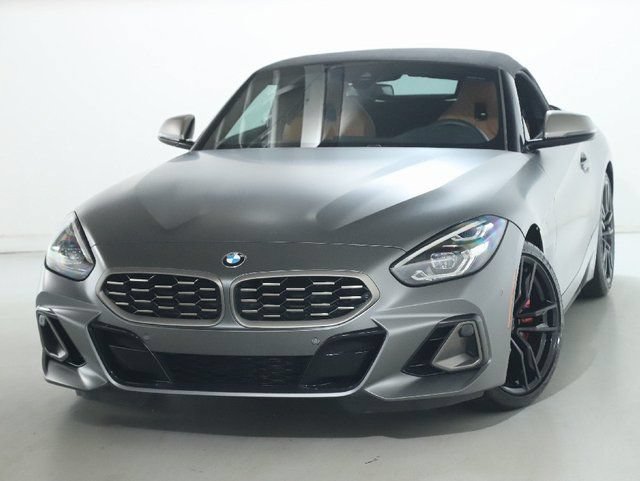 Used 2026 BMW Z4 M40i w/ Premium Package RWD image 3