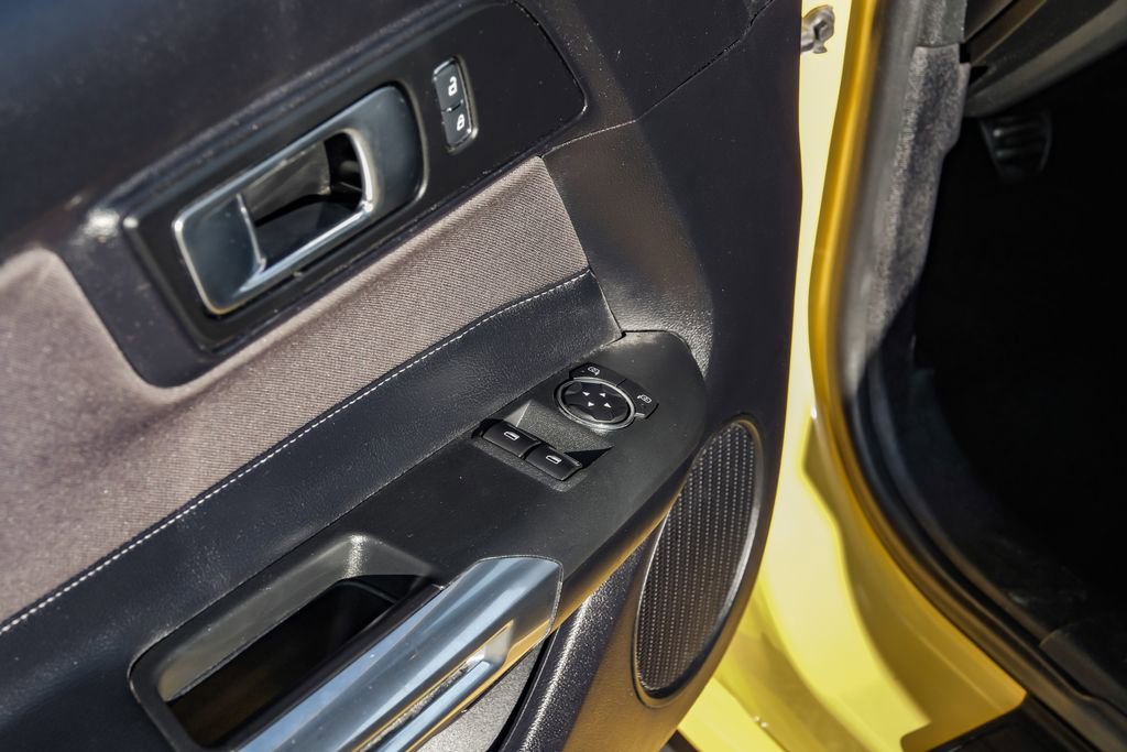 Used 2018 Ford Mustang GT w/ Black Accent Pkg image 26