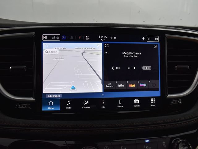 New 2026 Chrysler Pacifica Pinnacle w/ Trailer Tow Group AWD/4WD image 21