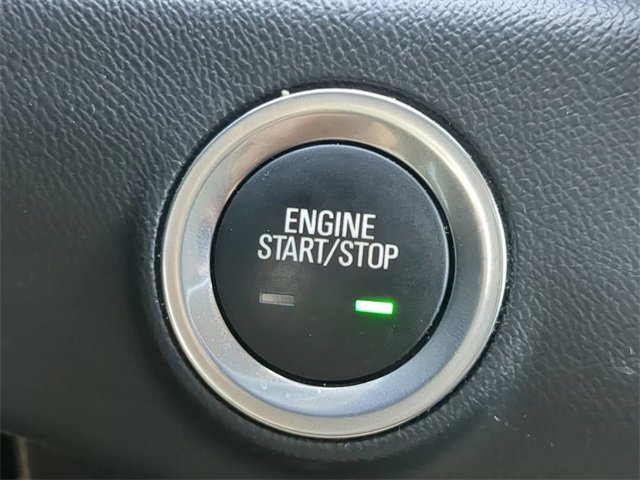 Used 2023 GMC Terrain SLT image 26