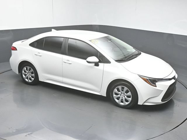Used 2024 Toyota Corolla LE FWD image 39