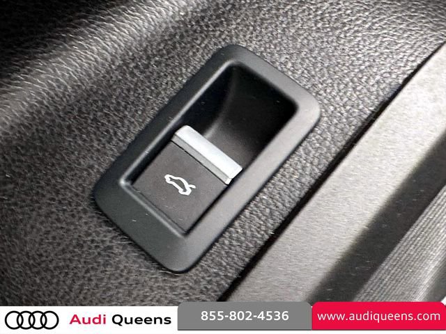 Used 2025 Audi Q5 2.0T Premium Plus w/ Premium Plus Package AWD/4WD image 20