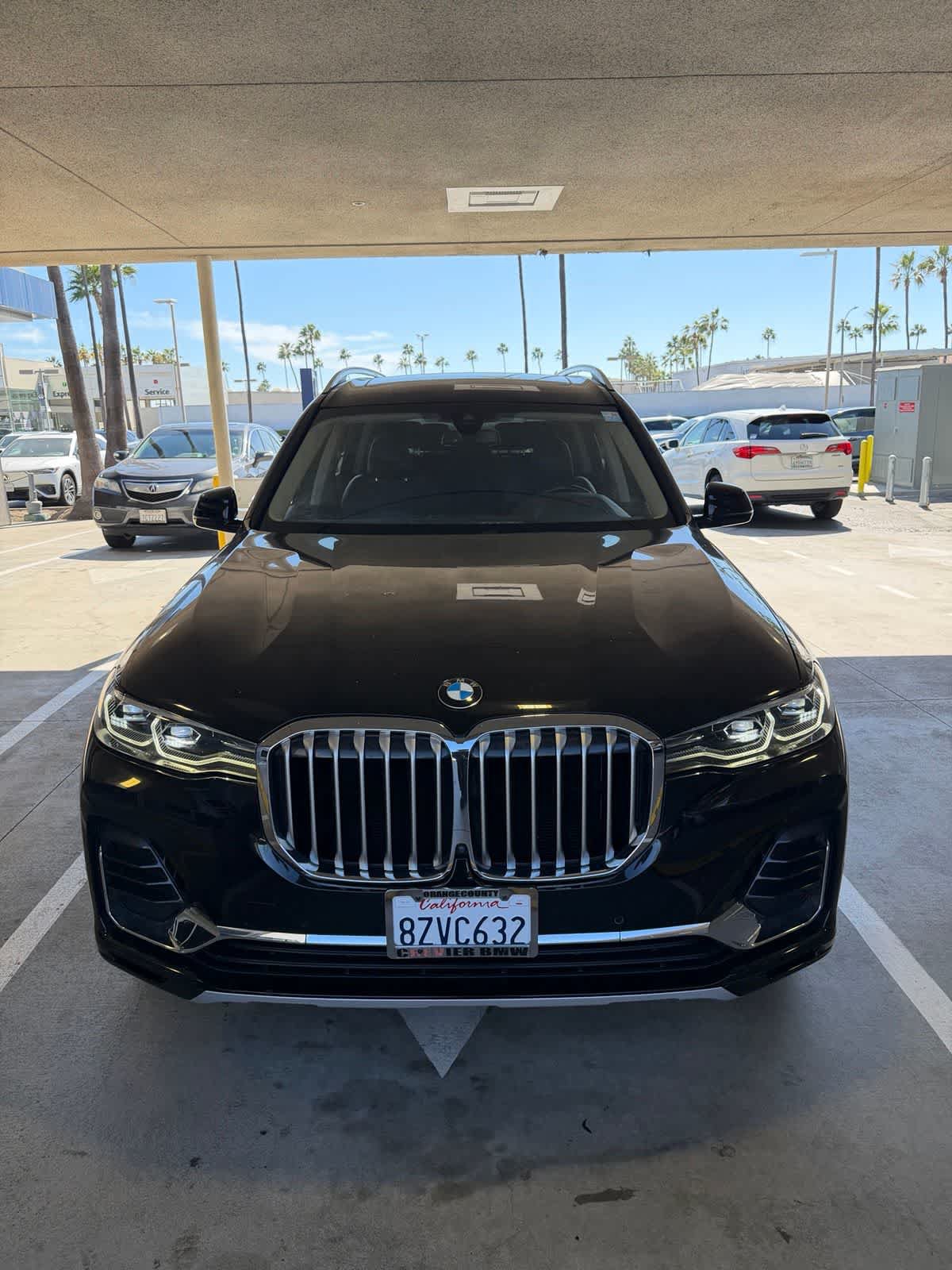 Used 2022 BMW X7 xDrive40i w/ Parking Assistance Package AWD/4WD image 2