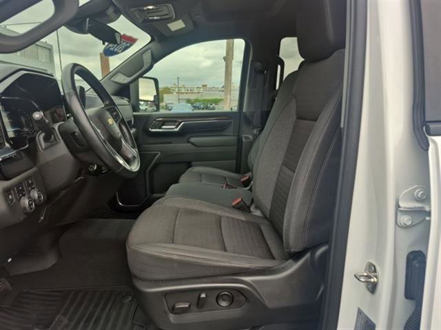 Certified 2024 Chevrolet Silverado 2500 LT w/ Convenience Package image 83