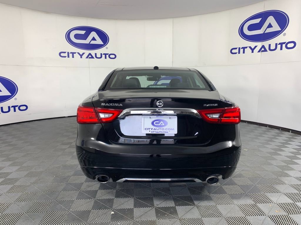 Used 2017 Nissan Maxima Platinum image 4