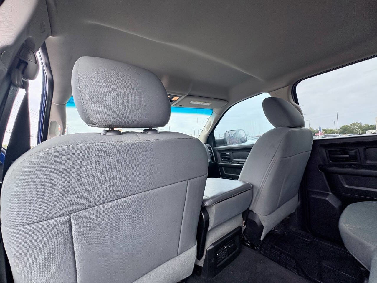 Used 2014 RAM 1500 ST w/ SXT Appearance Group image 19