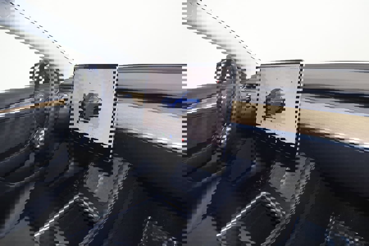 Used 2022 Tesla Model 3 Performance image 41