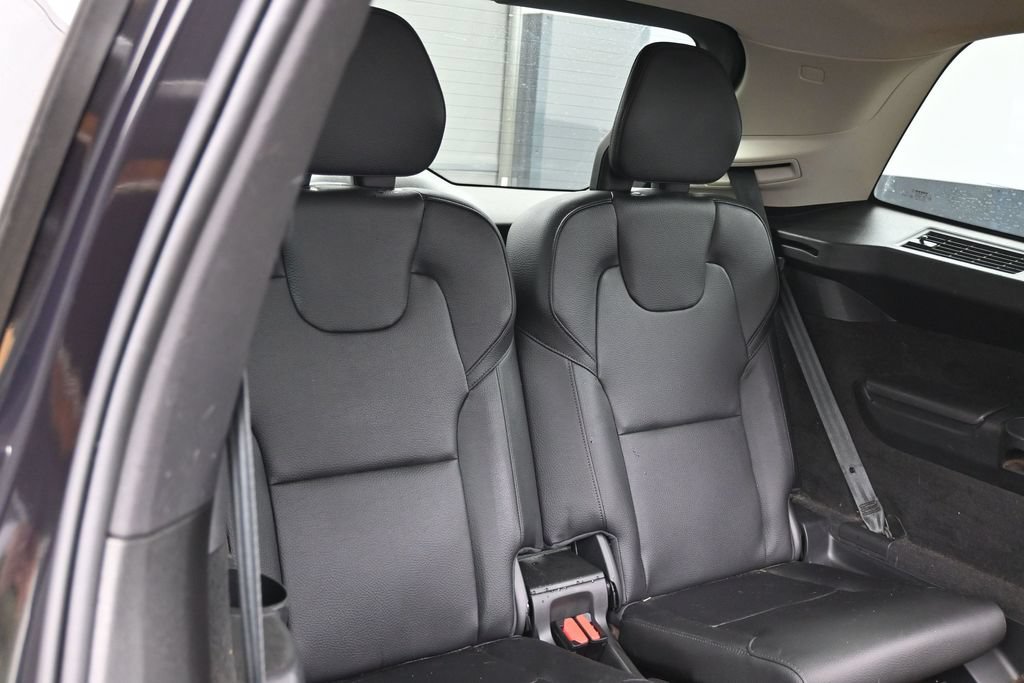 Used 2021 Volvo XC90 T8 Inscription Expression w/ Climate Package AWD/4WD image 32