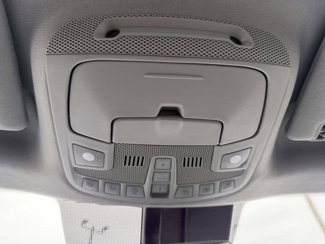 Used 2018 Lincoln Navigator Select image 31