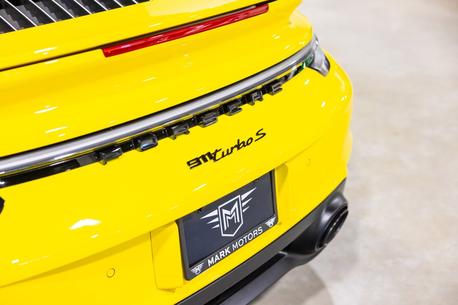 Used 2021 Porsche 911 Turbo S AWD/4WD image 15