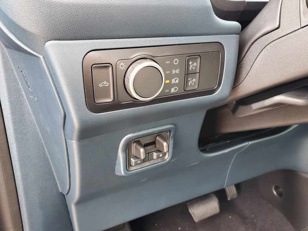 New 2025 Ford Maverick XLT w/ 4K Tow Package image 11