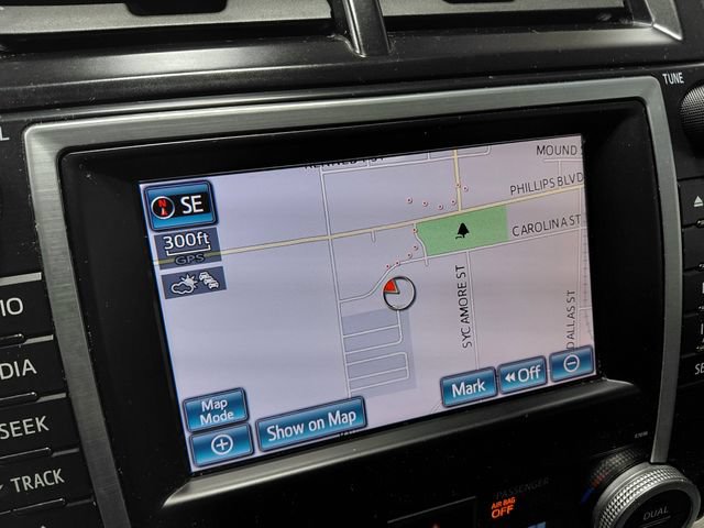 Used 2012 Toyota Camry XLE FWD image 6
