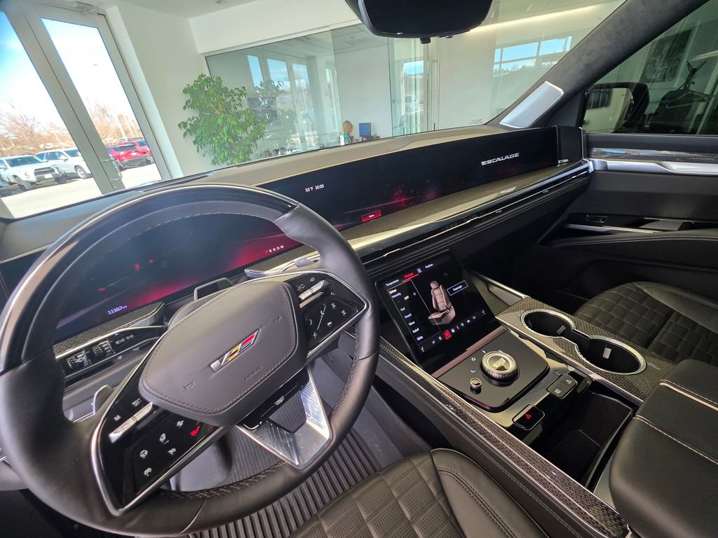 Certified 2026 Cadillac Escalade V w/ LPO, ONYX Package image 47