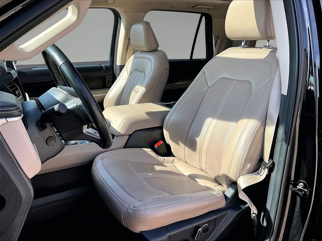 Used 2024 Ford Expedition Limited AWD/4WD image 25