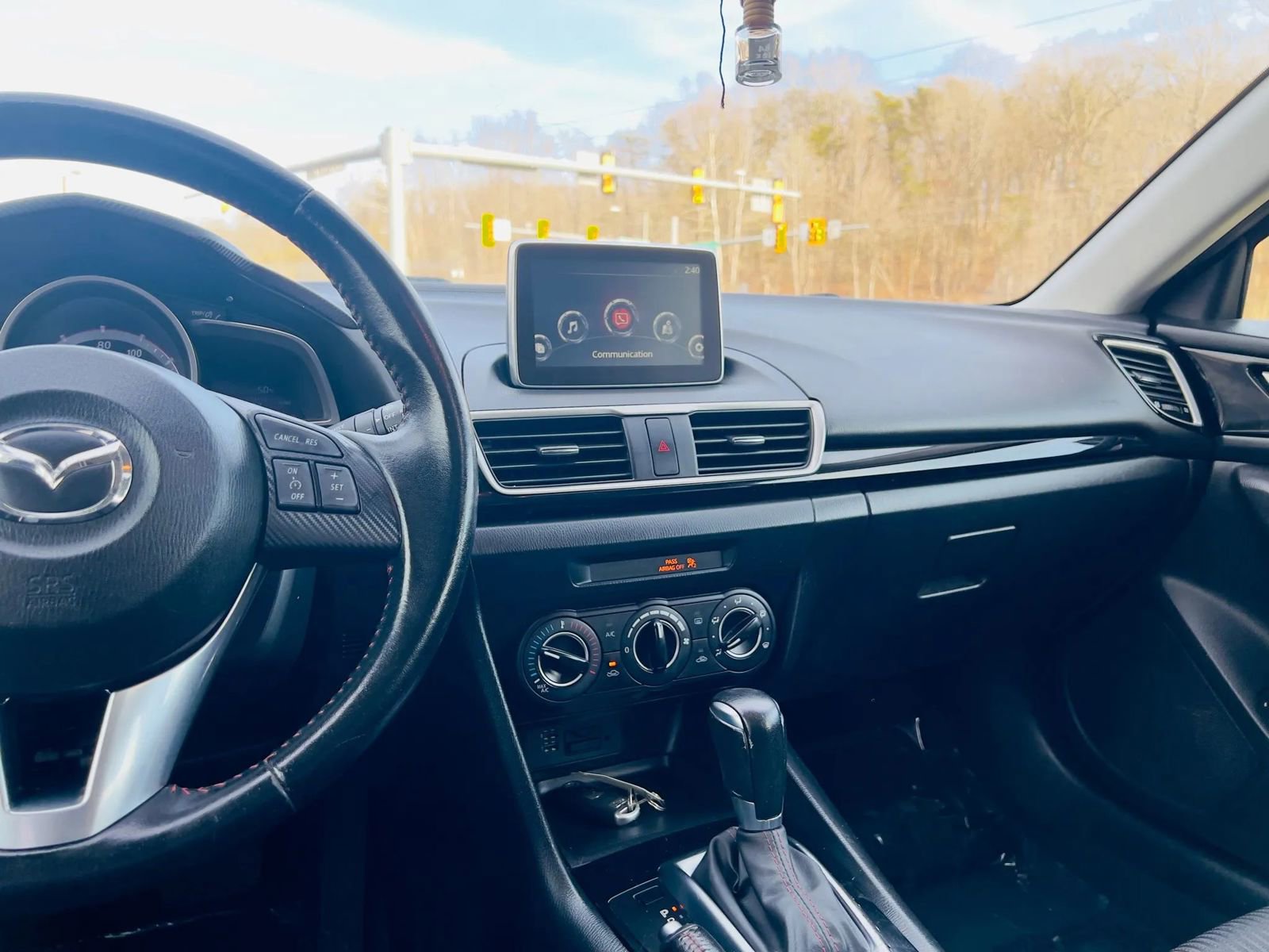 Used 2016 MAZDA MAZDA3 i Touring image 25