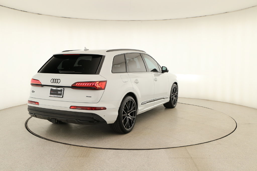 Used 2023 Audi Q7 3.0T Prestige w/ Prestige Package AWD/4WD image 6